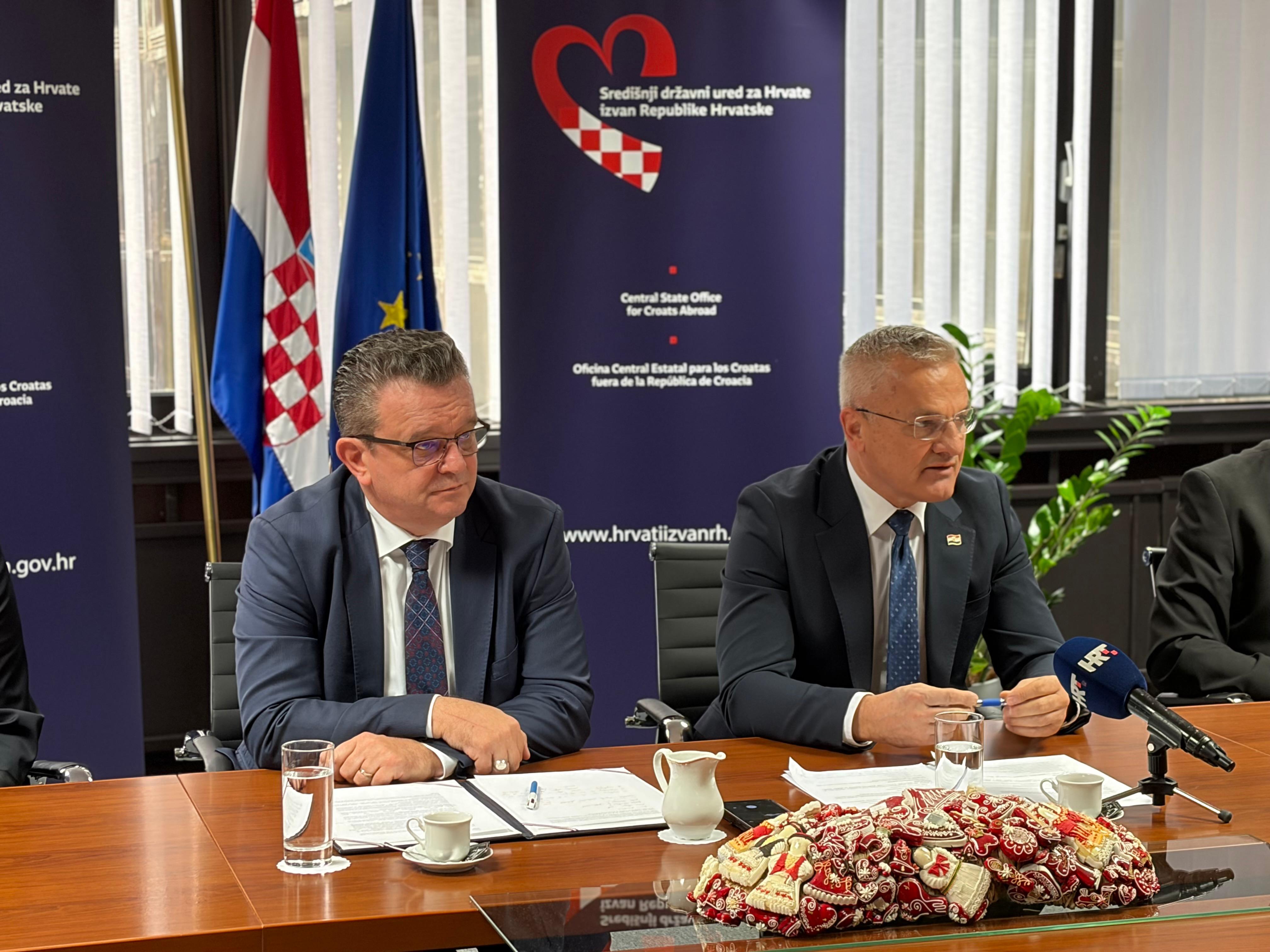 Slika /slike/galerije/Javno predstavljanje LearnCro/1.jpeg